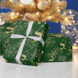 Papier Cadeau Gold Christmas Reindee sur Green<br><div class="desc">Enveloppement Cadeau de Noël. ⭐ 99% de mes designs dans mon magasin sont faits en couches. Cela vous permet de redimensionner et de déplacer facilement les graphiques et le texte pour qu'il s'adapte parfaitement à chaque produit. 📌 (Assurez-vous de redimensionner ou de déplacer des graphiques si nécessaire avant de commander)...</div>