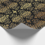 Papier Cadeau Gold Damask Black Script élégant<br><div class="desc">Magnifique damas en or sur papier d'emballage arrière - plan noir. Une élégance pure ! Super pour un anniversaire,  mariage,  anniversaire,  douche nuptiale.</div>