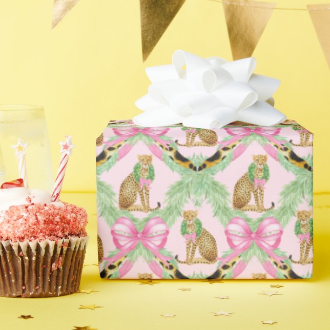 Papier Cadeau Grandmillennial Christmas Leopard Monogram (Fête d'anniversaire)