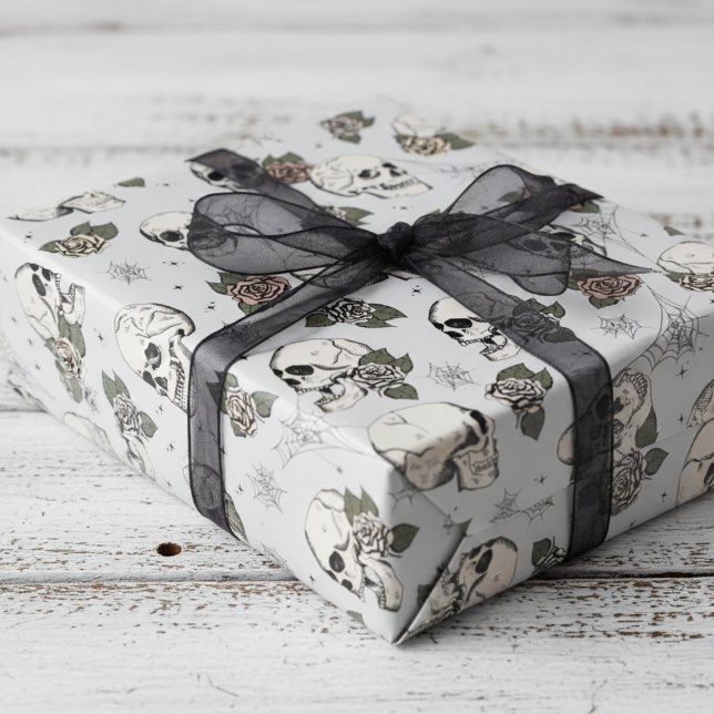 Papier Cadeau Halloween éffrayant gris clair petit crâne (Elegant Gothic Black Vintage Skulls and Roses Floral Wrapping Paper for Hallowedding or for Her)