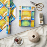 Papier Cadeau Hanoukka Menorahs bleu Motif moderne chic<br><div class="desc">Une photo de fond illustrant des menorahs d'or bleu, bleu, vert et jaune brillants vous permet de vivre les vacances d'Hanoukka dans le style. Sentez la chaleur et la joie de la saison des Fêtes chaque fois que vous utilisez ce papier d'emballage Hanoukka brillant et coloré. Des cartes de correspondance,...</div>
