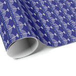 Papier Cadeau Hanoukka Silver Menorah sur Navy Blue<br><div class="desc">Papier enveloppant avec menorah argent avec bougies bleues et motif de flamme de bougie jaune sur un arrière - plan bleu marine. Personnalisable . Parfait pour la fête juive d'Hanoukka (Chanukah).</div>
