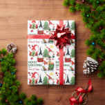 Papier Cadeau Ho Ho Happy Père Noël Gnomes Christmas<br><div class="desc">Le motif mignon sur ce papier d'emballage festif de Noël pour les enfants contient des images de gnomes Père Noël lumineux, bas, arbres de vacances, traîneau, coeurs et étoiles. Avec les images est votre texte personnalisé en vert et rouge correspondant. C'est un papier parfait pour que les grands-parents donnent aux...</div>