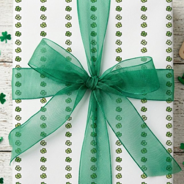 Papier Cadeau Irish Green Shamrock Stripes (Elegant Festive Lucky Four Leaf Clover Wrapping Paper. Green Shamrock Stripes for St Patrick's Day)