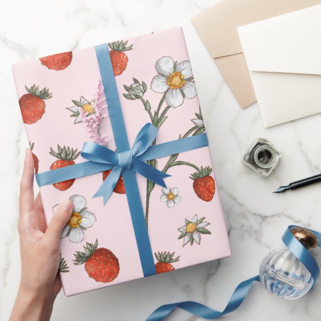 Papier Cadeau Joli Anniversaire Fleur de Fraise Sucrée (Cadeaux)