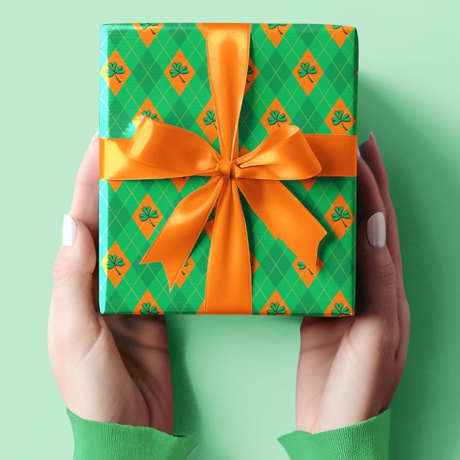 Papier Cadeau Jolie St. Patrick's Day Jacquard vert Enfants (Cute St. Patrick's Day Green Argyle Kids Wrapping Paper. Green Orange Diamond Pattern. Lucky Clover)