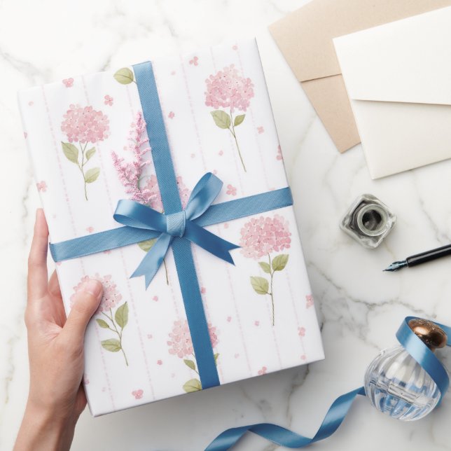Papier Cadeau Jolies Fleurs d'Hydrangea Rose pour une Baby Showe (Cadeaux)