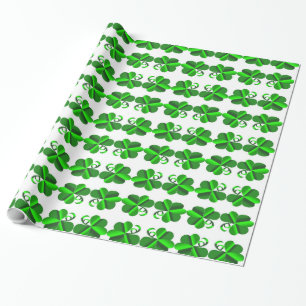 Papier Cadeau Jour de St Patrick. Motif de trèfle