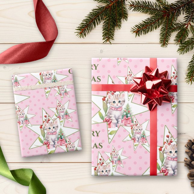 Papier Cadeau Joyeux Catmas Pink Christmas Chat (Cute cat wrapping paper featuring a watercolor cat in Christmas star pattern on pink with polka dots)