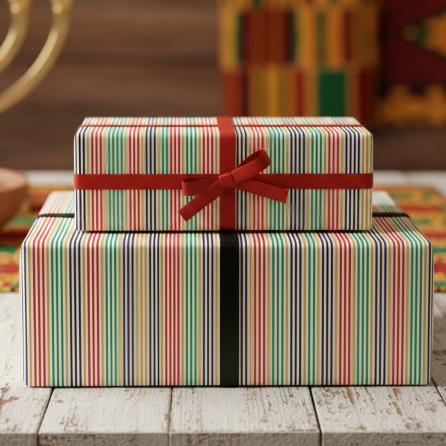 Papier Cadeau Kwanzaa Rouge, Noir, Vert et Or Rayé (Modern African Colors Striped Wrapping Paper for Kwanzaa, Celebration of Africa & Birthday Party. )