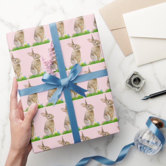 Papier Cadeau Lapin de Pâques et oeufs sur rose (Cadeaux)