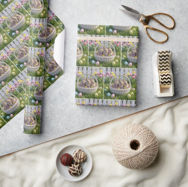 Papier Cadeau Lapins dans un panier de Pâques sur l'herbe (Artisanat)