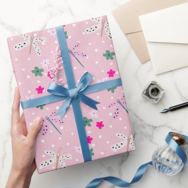 Papier Cadeau Les libellules et les fleurs sur les Pois (Cadeaux)