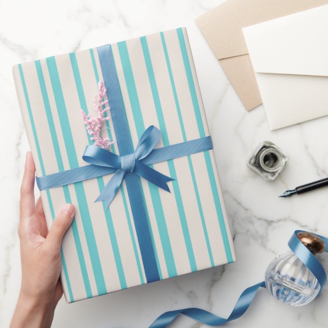 Papier Cadeau Lignes bleues simples (Cadeaux)