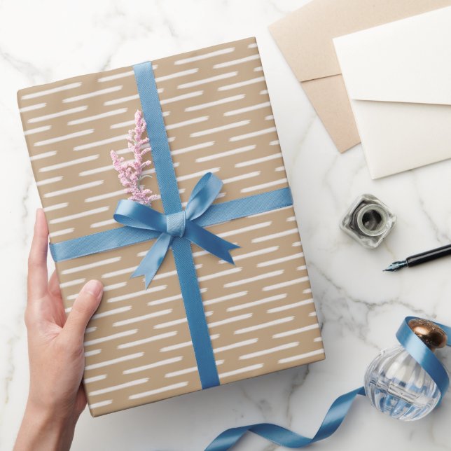 Papier Cadeau Lignes d'Ivoire sur Brun (Cadeaux)