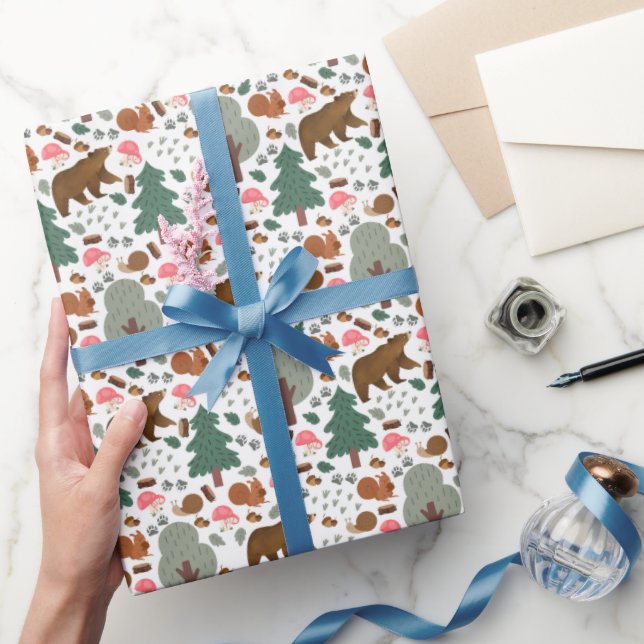 Papier Cadeau Marcher à travers les bois sur blanc (Cadeaux)