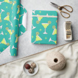 Papier Cadeau Margarita Cocktails Motifs<br><div class="desc">Cocktails Margarita colorés enveloppés d'enveloppement cadeau à motif en bleu turquoise et citron vert. Parfait pour les cocktails,  les mariages et les anniversaires d'amoureux Margarita</div>