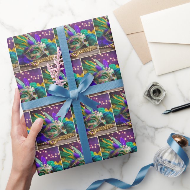 Papier Cadeau Masque de Mardi Gras avec plumes (Cadeaux)