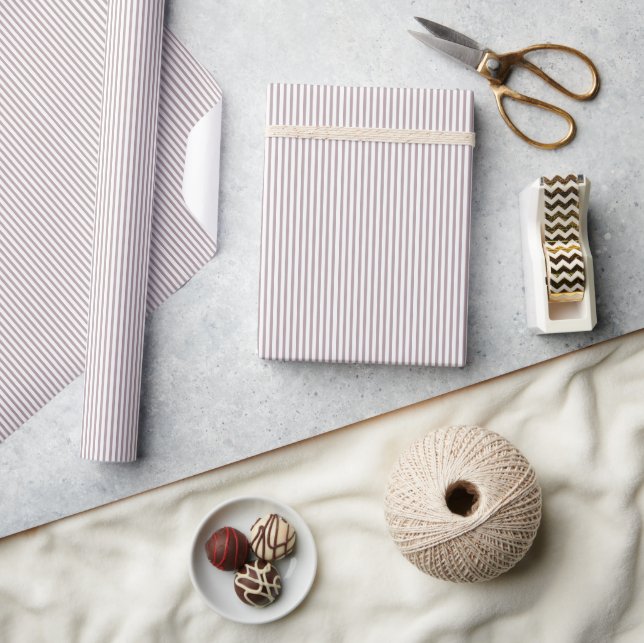 Papier Cadeau Mauve Poussiéreux Rayé Fin (Artisanat)