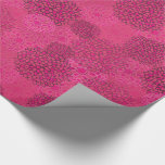 Papier Cadeau Modèle floral moderne et tendance<br><div class="desc">Un motif floral assez moderne dans les tons fuschia et rose.</div>