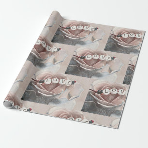 Papier Cadeau Mot "Amour" sur Vintage Elegant rose rousse Roses