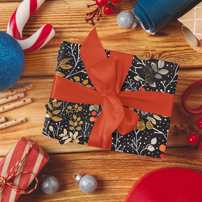 Papier Cadeau Motif à feuilles et à baies complexes sur noir (Créateur téléchargé)