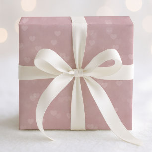 Papier Cadeau Motif de Coeurs Doux et Éparpillés - Rose