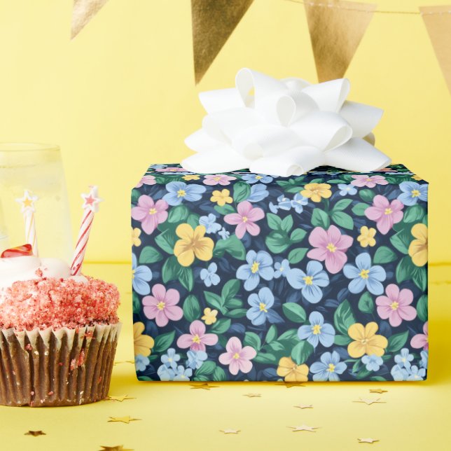 Papier Cadeau Motif de fleurs printanières (Fête d'anniversaire)