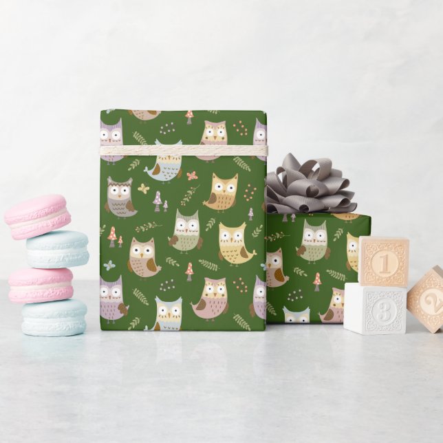 Papier Cadeau Motif de la Chouette des bois, Enfants verts (Baby Shower)