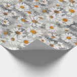 Papier Cadeau Motif de marguerites blanches<br><div class="desc">Les belles marguerites blanches sur ce papier d'emballage ajouteront un contact spécial à n'importe quel cadeau !  Perfectionnez pour des mariages et d'autres occasions spéciales.</div>