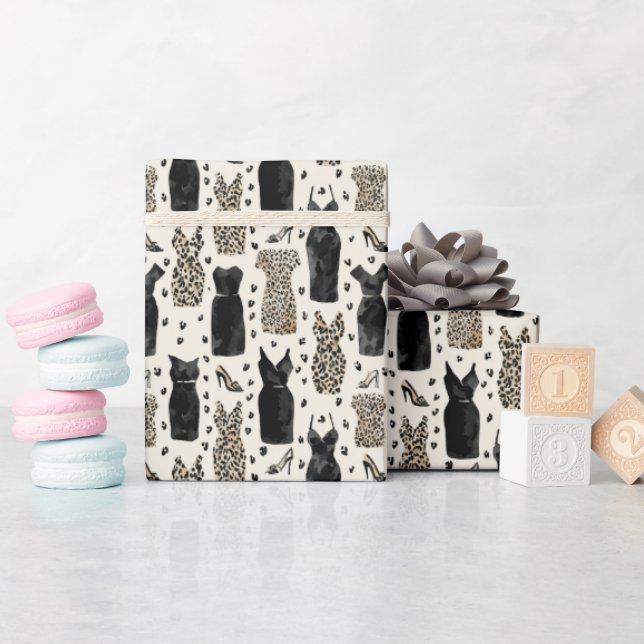Papier Cadeau Motif de mode léopard et robe noire avec talons ha (Baby Shower)