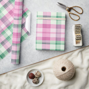 Papier Cadeau Motif De Tartan Rose Et Vert Fâcheux