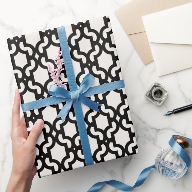 Papier Cadeau Motif de treillis en quatrefeuilles noir marocain  (Cadeaux)