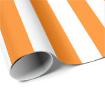Papier Cadeau Motif élégant rayé orange vif et blanc<br><div class="desc">Papier d'emballage simple à rayures orange vif - parfait pour les anniversaires et Halloween.</div>