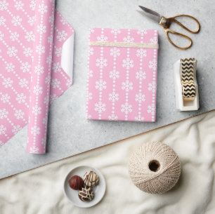 Papier Cadeau Motif Flocons de Neige Hivernaux Rose et Blanc Béb