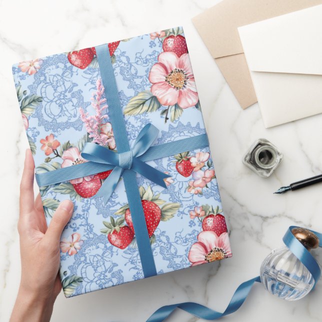 Papier Cadeau Motif Fraise Cottagecore  (Cadeaux)