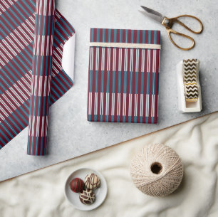 Papier Cadeau Motif géométrique rayé Bourgogne et bleu poussiére
