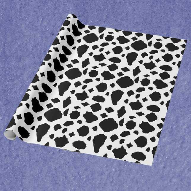 Papier Cadeau Motif imprimé vache noir et blanc (A wrapping paper with a black and white cow print.)