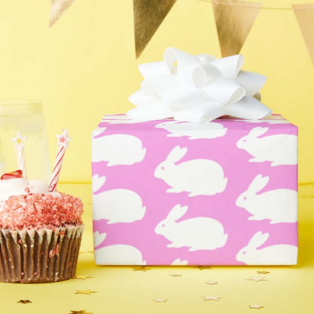 Papier Cadeau Motif lapin blanc sur rose (Fête d'anniversaire)