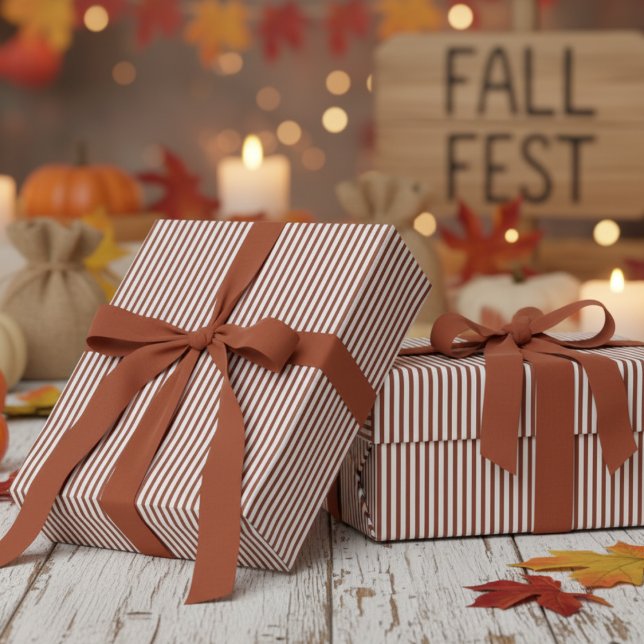 Papier Cadeau Motif moderne en terre cuite (Modern & Classic Terracotta Wrapping Paper. Trendy Navy Blue & White Chic Stripes Pattern for Him.)