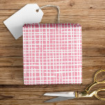 Papier Cadeau Motif Tissé Rustique Rose Moderne Élégant<br><div class="desc">Ce design de papier d'emballage moderne présente un motif de hachures dessiné à la main en blanc sur un fond rose élégant...  Un choix merveilleux pour de nombreuses occasions !</div>