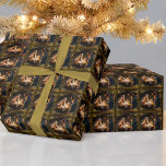 Papier Cadeau Nativité de Noël Sainte Famille Religieuse<br><div class="desc">Célébrez le vrai sens de Noël avec notre belle scène de la Nativité Papier d'enveloppement de Noël. Ce papier cadeau met en scène Marie et Joseph avec le bébé Jésus dans la crèche. Partagez la joie et le message de cette saison spéciale avec notre papier d'emballage de Noël de la...</div>