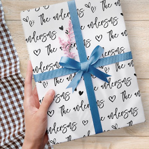 Papier Cadeau Noir et blanc Votre nom de famille Coeurs Motif