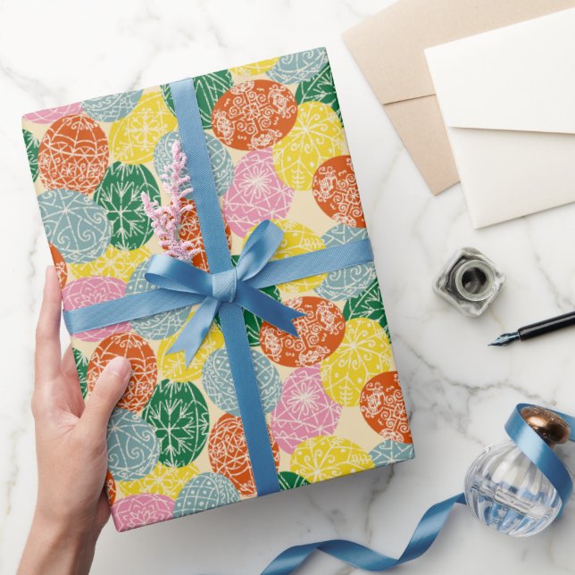 Papier Cadeau Oeufs de Pâques décorés en pysanky ukrainien (Cadeaux)