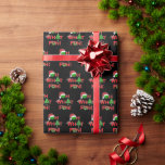 Papier Cadeau Oh What Fun Christmas Pickleball Rouge Vert & Noir<br><div class="desc">Oh quel plaisir il joue au pickleball pendant la saison des fêtes. Avec notre nouveau graphique de Noël de pickleball, la joie de la saison rencontre l'excitation du terrain de pickleball. Élevez votre décor, votre garde-robe et vos cadeaux avec un pickleball vert portant un casquette Père Noël, un arbre de...</div>