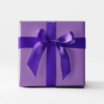 Papier Cadeau Orchidée d'Amethyst<br><div class="desc">Papier d'emballage Amethyst Orchid de couleur solide pour correspondre à la palette de couleurs mariages choisie.</div>