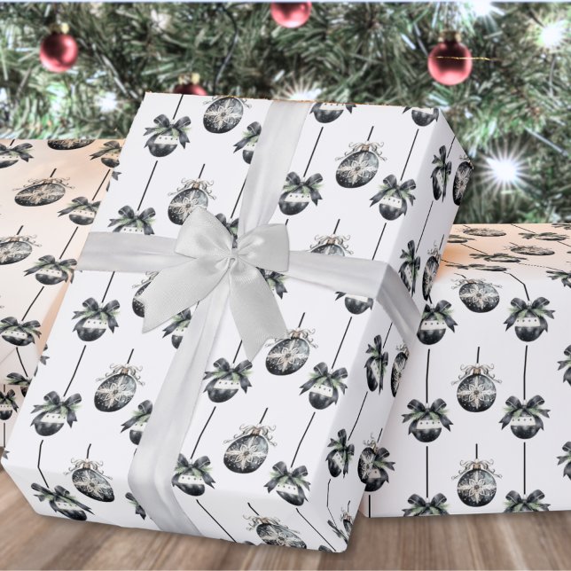 Papier Cadeau Ornement de Noël noir blanc (Black White Christmas Ornament Wrapping Paper)