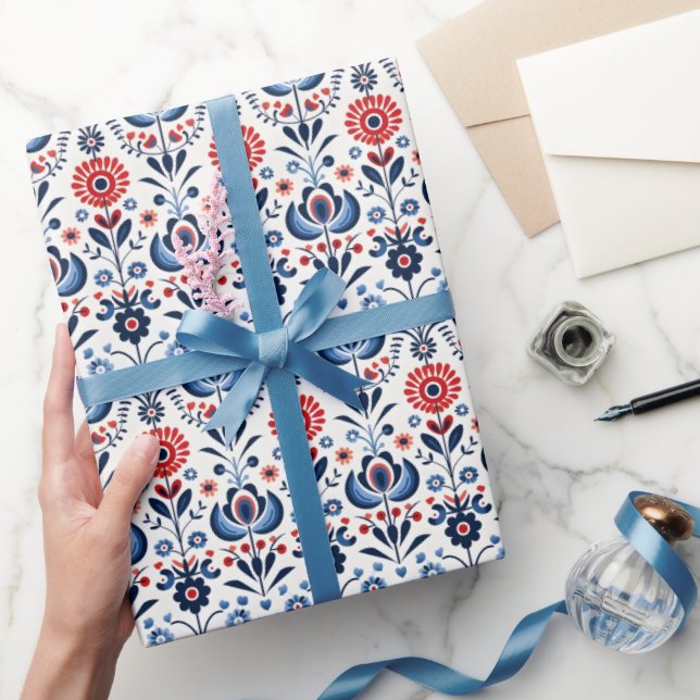 Papier Cadeau Ornement populaire scandinave bleu et rouge (Cadeaux)