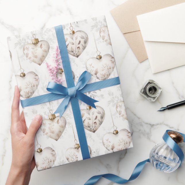 Papier Cadeau Ornements de mariage coeurs gris crème chic (Cadeaux)