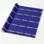 Papier Cadeau Papier d'emballage d'or bleu de Chanukah<br><div class="desc">Ce document de emballage brillant de cadeau a de mini étoiles d'or et une rayure d'or avec l'expression : "Chanukah" sur un arrière - plan bleu de minuit. Ce papier d'emballage est un article élégant unique pour vos cadeaux aussi bien qu'un grand présent à quelqu'un spécial.</div>